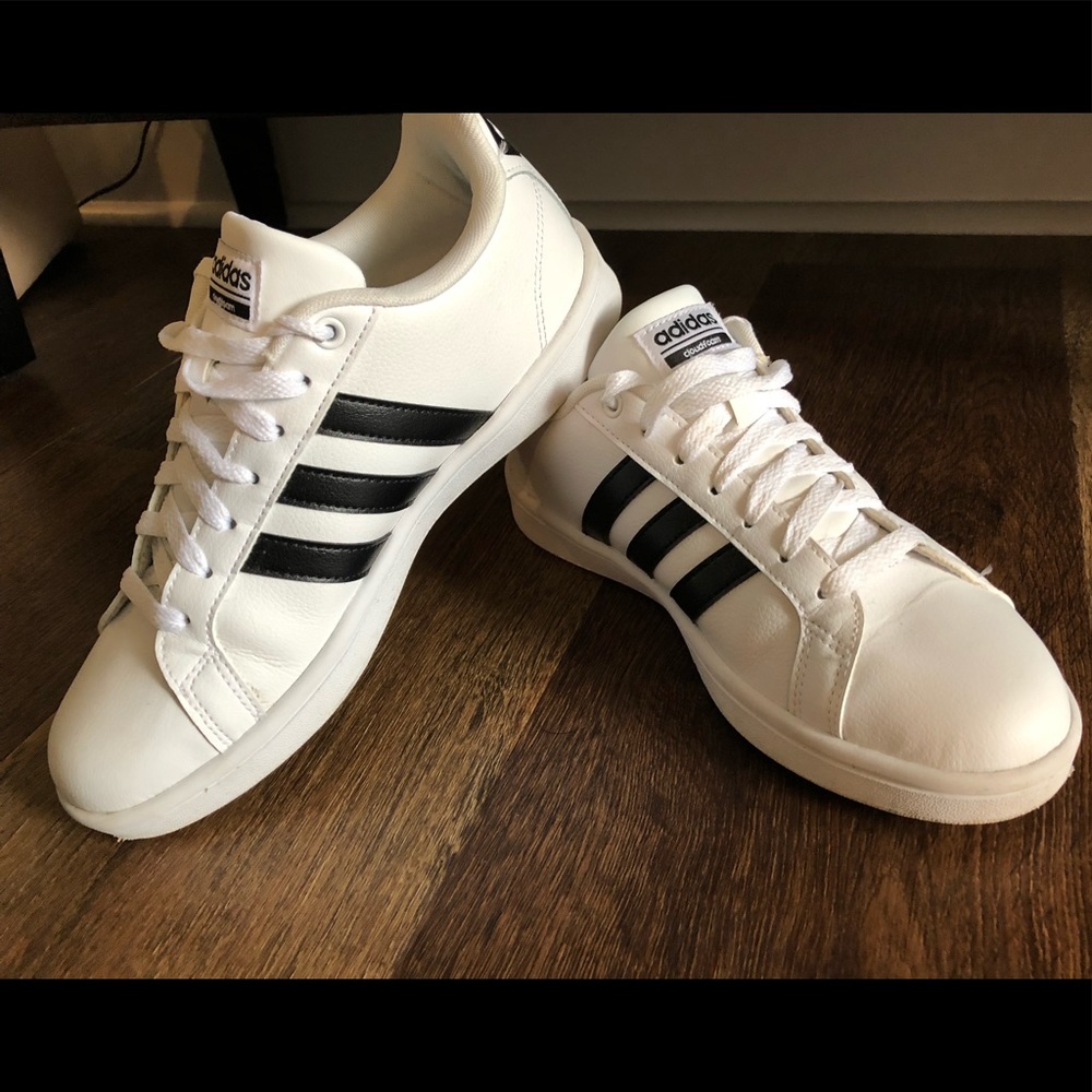 Adidas cloudform size 7 women